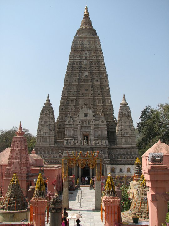 stupa - bodhagaia